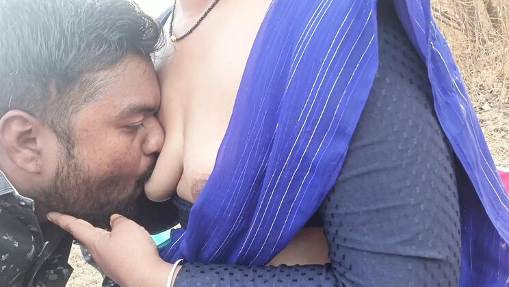 Kavita Bhabhi Cheats on Husband with Lover in Jungle - Desi Aunty Rough Sex