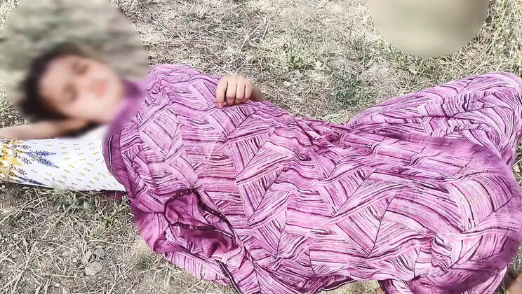 Desi village girl Suman gets fucked hard by big dick in jungle - tight pussy xxx