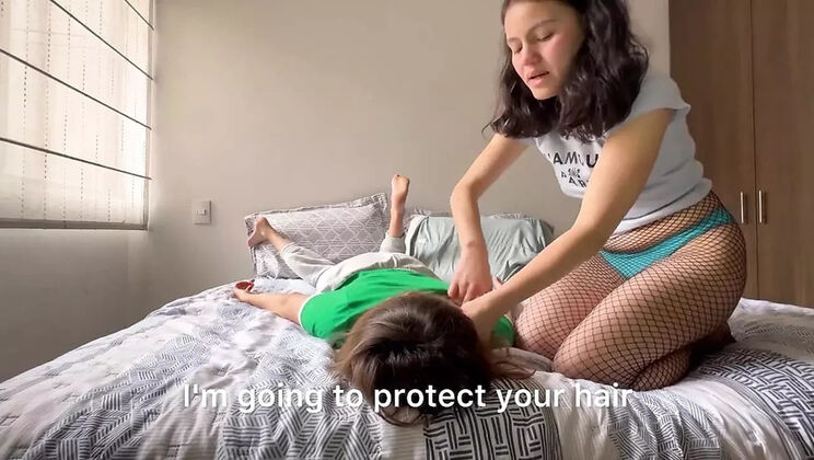 Hot Lesbian Couple Scarlettandc Foot Fetish Play - Latina Big Ass Facesitting & Domination