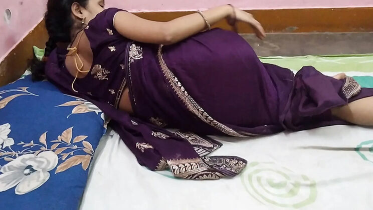 Indian Wife Blowjob and Creampie Homemade Desi Sex